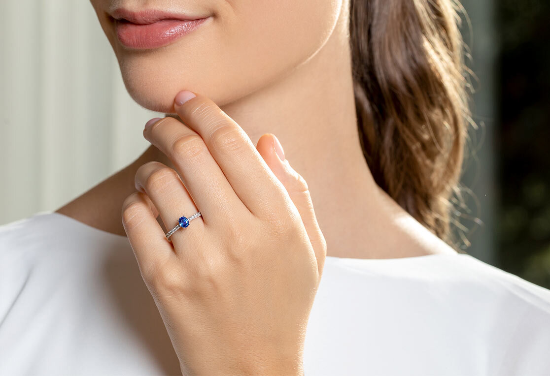 Saphir Verlobungsringe