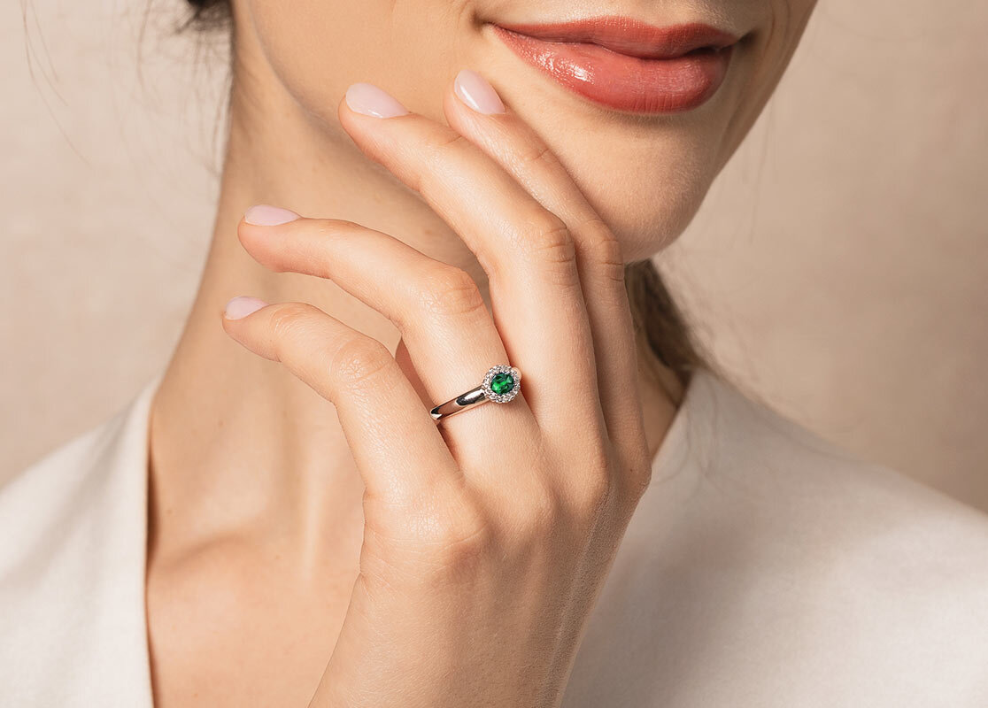 Verlobungsringe Smaragd und Diamanten