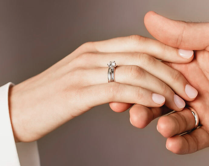 Als Vorsteckringe geeignete Verlobungsringe