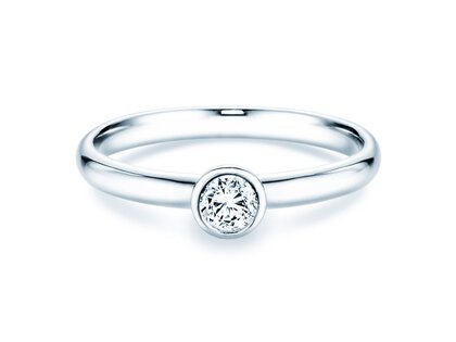 Solitärring Eternal in 9K Weißgold mit Diamant 0,25ct