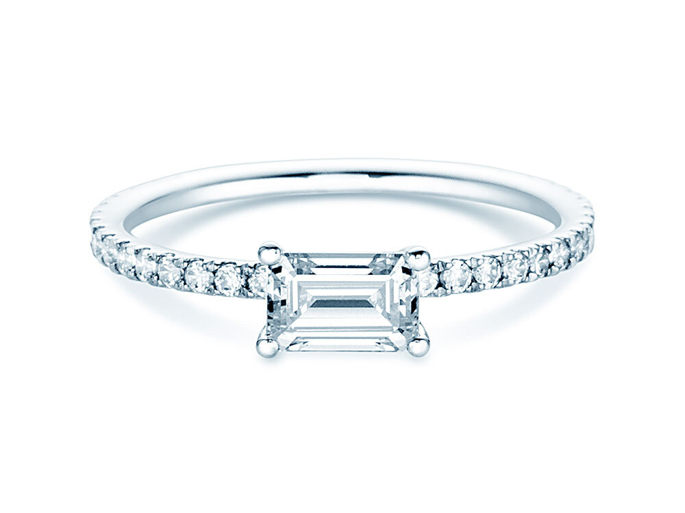 Diamantring Emerald-Cut in 9K Weißgold mit Diamanten 0,70ct G/VS