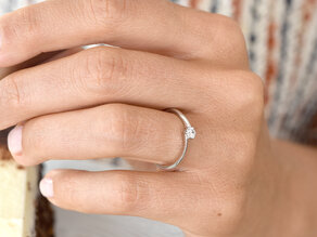 Ring Devotion in 9K Weißgold mit Labordiamant 0,25ct