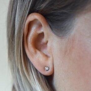 Ohrstecker Eternal in 14K Roségold mit Diamanten 0,10ct GSI G/SI
