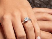 Diamantring Asscher Cut in 9K Weißgold mit Diamant 0,75ct