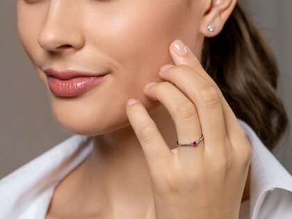 Geburtsstein-Ring Vivid Petite