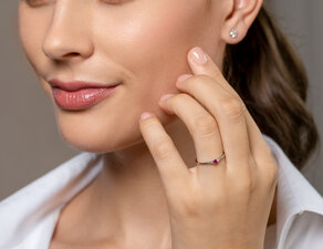 Geburtsstein-Ring Vivid Petite