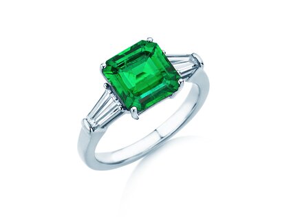 Farbsteinring Emerald Elegance