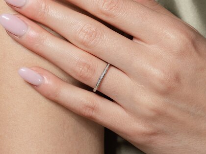 Eternityring Alliance in Platin 950/- mit Diamanten 0,125ct