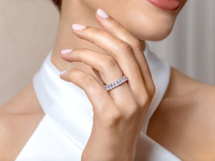 Eternityring Emerald Cut Eternity
