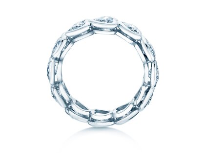 Ring Full of Hearts in Weißgold