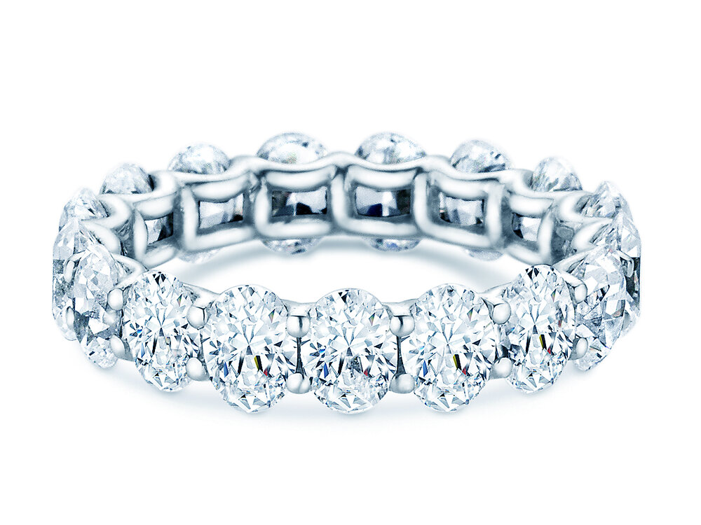 Ring Oval Cut Infinity in Platin 950/- mit Labordiamanten 4,56ct E/VS
