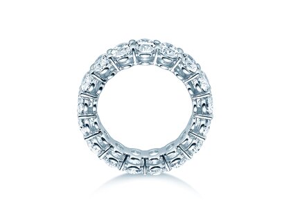 Eternityring Oval Cut Infinity in Weißgold