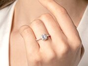Ring Emerald Halo Pavé Labordiamant
