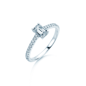 Diamantring Emerald Pavé