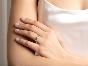 diamantring Oval Cut in 9K Weißgold mit Diamant 0,25ct