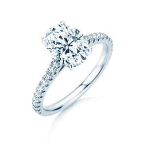 Diamantring Oval Hidden Halo Pavé