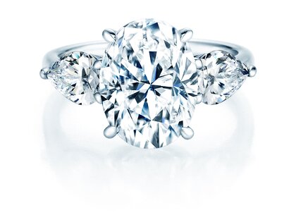 Diamantring Oval Pear Cut