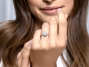 Verlobungsring Pear Halo Pavé