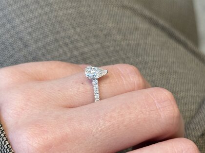 Diamantring Pear Pavé