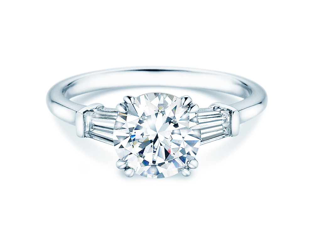 Ring Brilliant Tapered Baguette in 9K Weißgold mit Labordiamanten 0,41ct E/VS