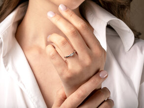 Diamantring Vivid Petite Cushion Cut in Gelbgold