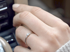 Ring Vivid Petite Diamond in Weißgold