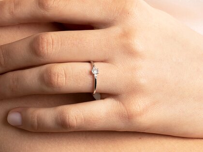 Diamantring Vivid Petite Emerald Cut