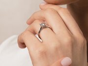 Ring Classic 4 Hidden Halo Labordiamant