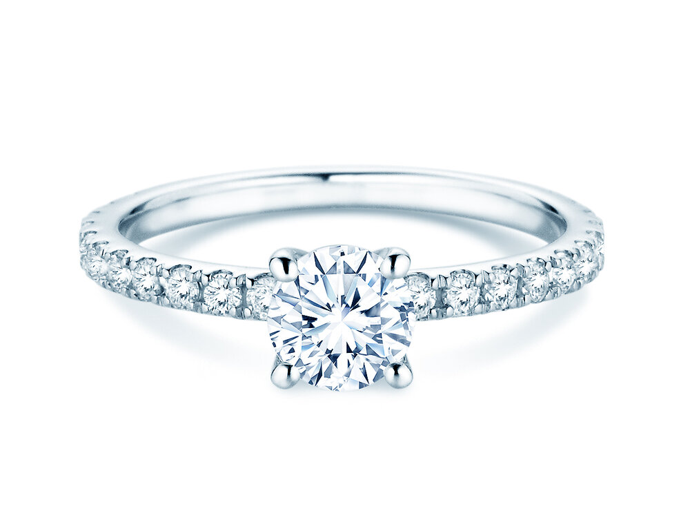 Ring Classic 4 Pavé in Platin 950/- mit Labordiamanten 1,19ct E/VS