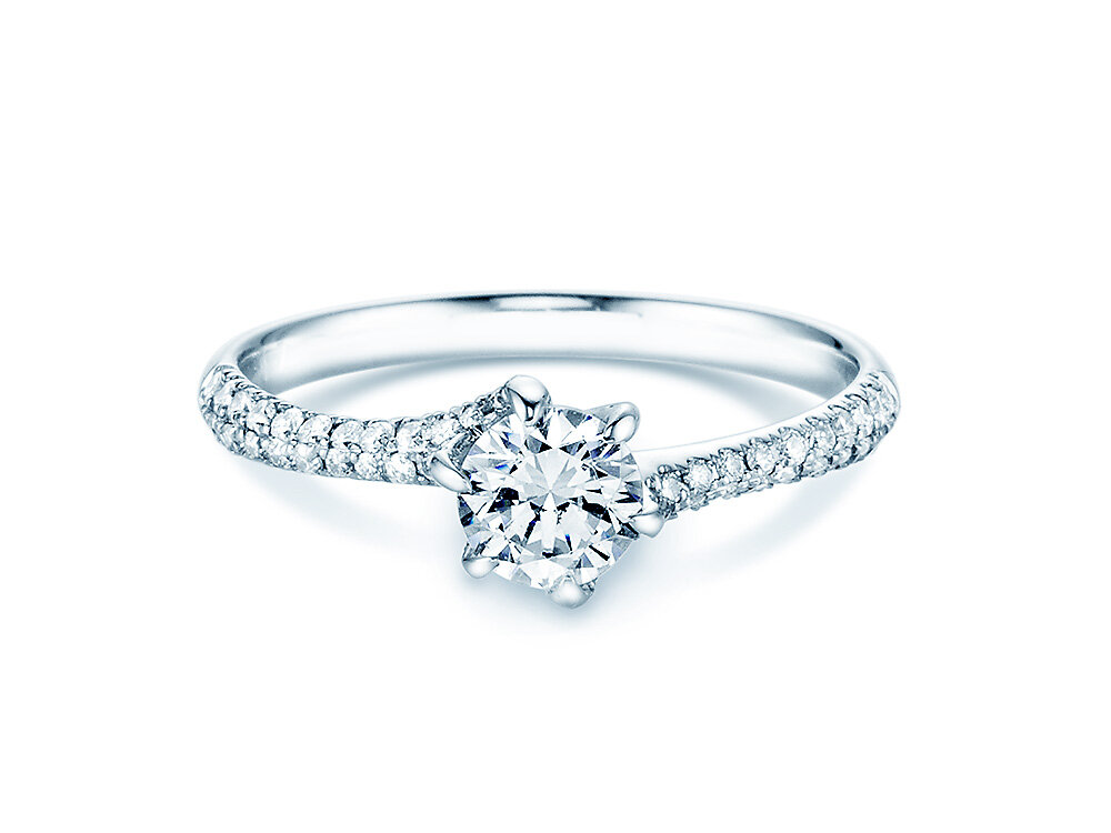 Diamantring Stunning Twist Cut in 18K Weißgold