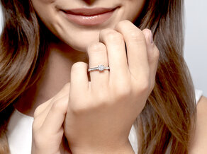 Diamantring Surprise Pavé in Platin