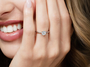 Solitärring Classic 4 in 9K Weißgold mit Diamant 0,75ct