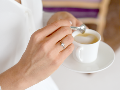 Ring Classic 4 in 9K Weißgold mit Labordiamant 0,50ct