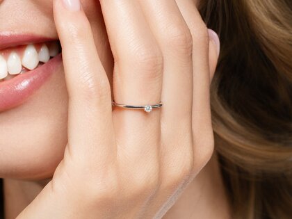 Solitärring Classic 6 in 14K Weißgold mit Diamant 0,05ct G/SI