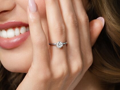 Solitärring Classic 6 in 9K Weißgold mit Diamant 1,00ct