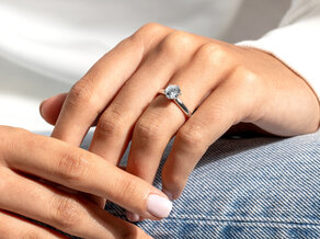 Solitärring Classic 6 in 9K Weißgold mit Diamant 1,00ct