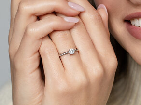 Solitärring Classic Loop in 9K Roségold mit Diamant 0,50ct