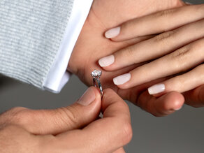 Solitärring Compass in 9K Roségold mit Diamant 1,00ct