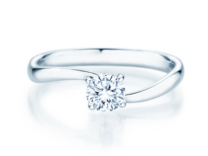Solitärring Devour in 9K Weißgold mit Diamant 0,50ct