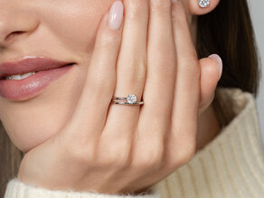 Solitärring Eclipse in 9K Roségold mit Diamant 0,50ct