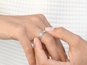 Solitärring Eternal in 9K Weißgold mit Diamant 0,25ct