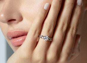 Solitärring Evoke in 9K Weißgold mit Diamant 1,00ct