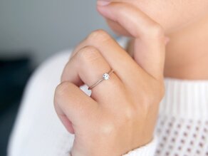 Solitärring Heaven 6 in 9K Weißgold mit Diamant 0,25ct