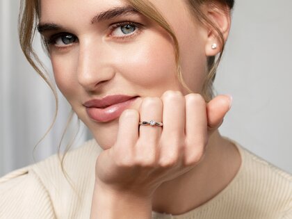 Solitärring Joy in 9K Weißgold mit Diamant 0,25ct