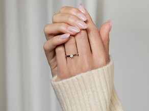 Solitärring Modern in 9K Weißgold mit Diamant 0,25ct