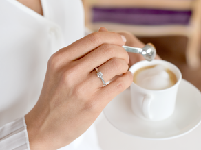 Solitärring Modern in 9K Weißgold mit Labordiamant 0,50ct