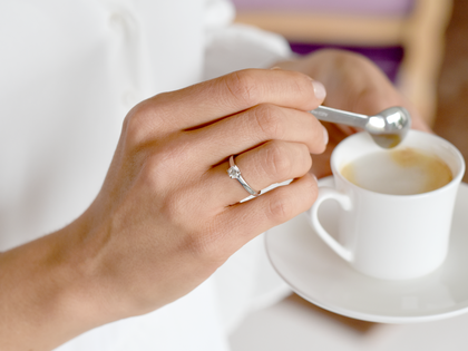 Solitärring Romance in 9K Weißgold mit Labordiamant 0,50ct
