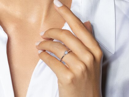 Solitärring Royal in 9K Roségold mit Diamant 0,25ct
