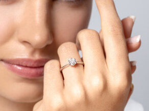 Solitärring The One in 9K Weißgold mit Diamant 0,75ct