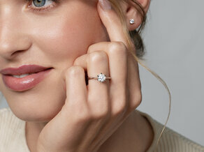 Solitärring The One in 9K Weißgold mit Diamant 1,00ct